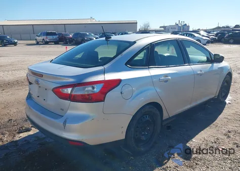 2012 Ford Focus Se из США, поврежденный, VIN 1FAHP3F2XCL106683